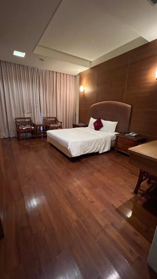 Charming Motel Hualien City Exterior photo
