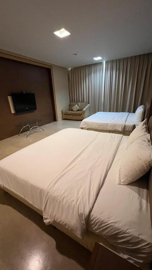 Charming Motel Hualien City Exterior photo