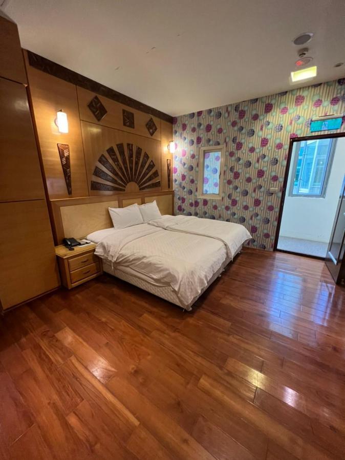 Charming Motel Hualien City Exterior photo